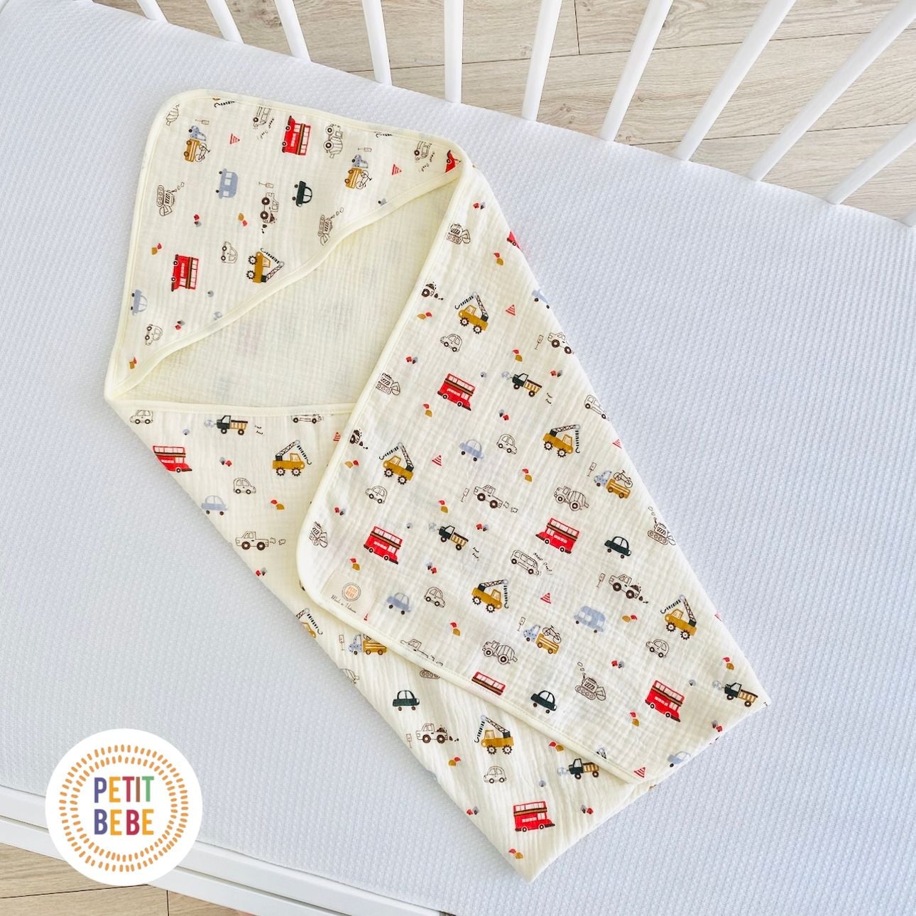  Choàng ủ sơ sinh có mũ PETIT BEBE muslin 4 lớp 