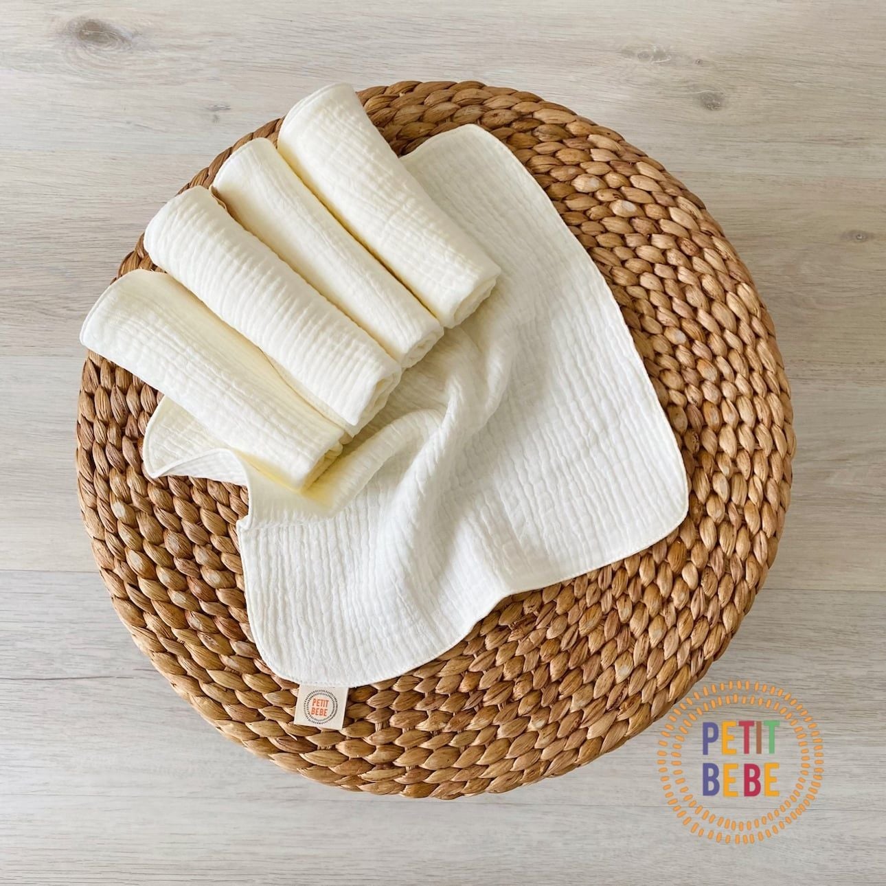  Combo 5 khăn sữa cho bé Petit Bebe 