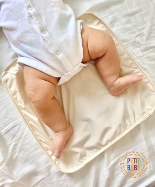  Tấm lót thay tã chống thấm 30x30cm cho trẻ sơ sinh PETIT BEBE 