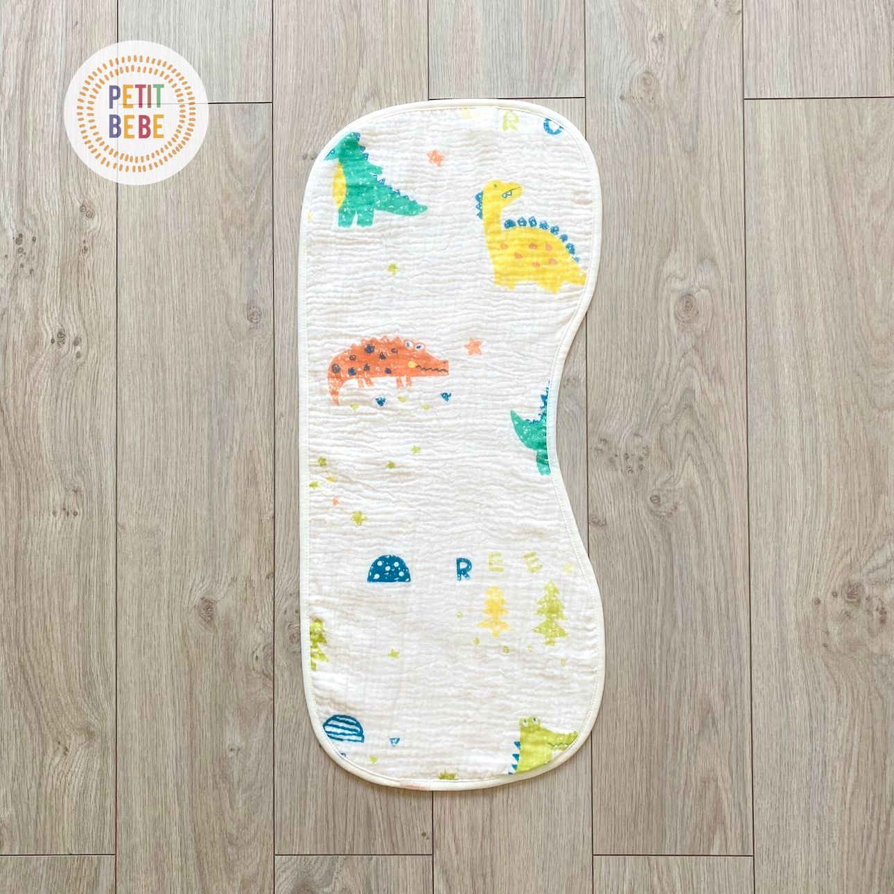  Khăn lót vai hỗ trợ vỗ ợ hơi cho bé Petit Bebe 