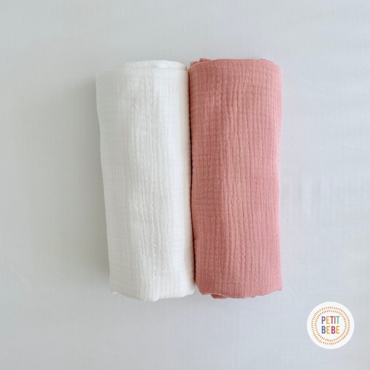  Khăn tắm 100x100cm cho bé Petit Bebe 