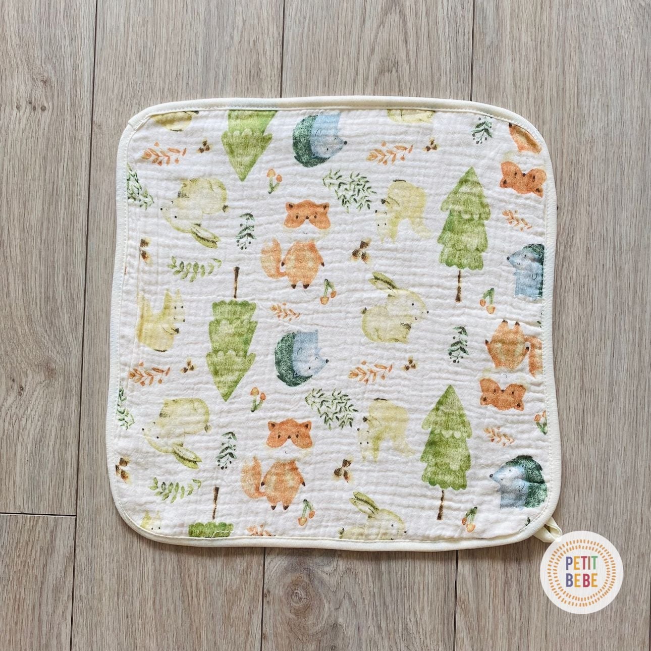  Khăn mặt kích thước lớn 30x30cm cho bé Petit Bebe 
