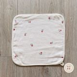  Khăn mặt kích thước lớn 30x30cm cho bé Petit Bebe 
