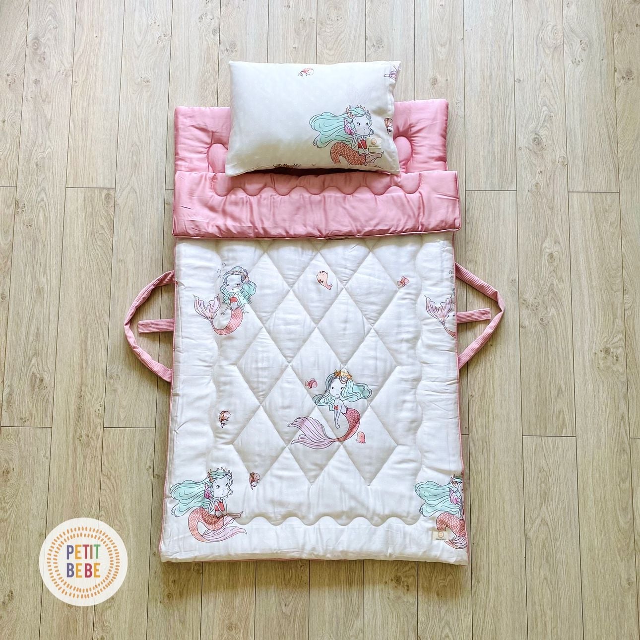  Gối nằm tencel 60s Nàng Tiên Cá cho bé mẫu giáo tiểu học 