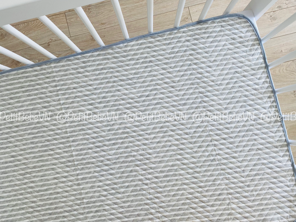  Tấm lót chống thấm - sọc xám 