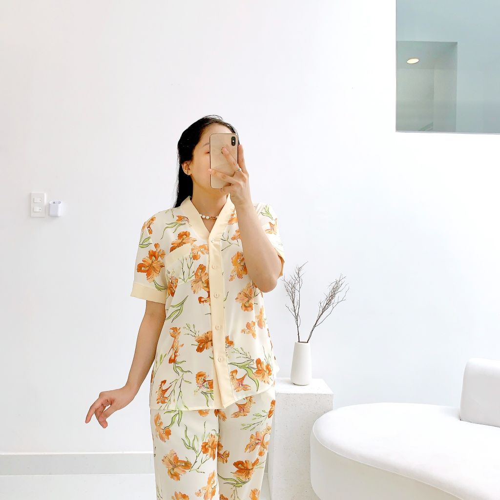 Đồ bộ mặc nhà, đồ ngủ, Pijama nữ Lụa TNQD Satino cổ Y - Mira Cream