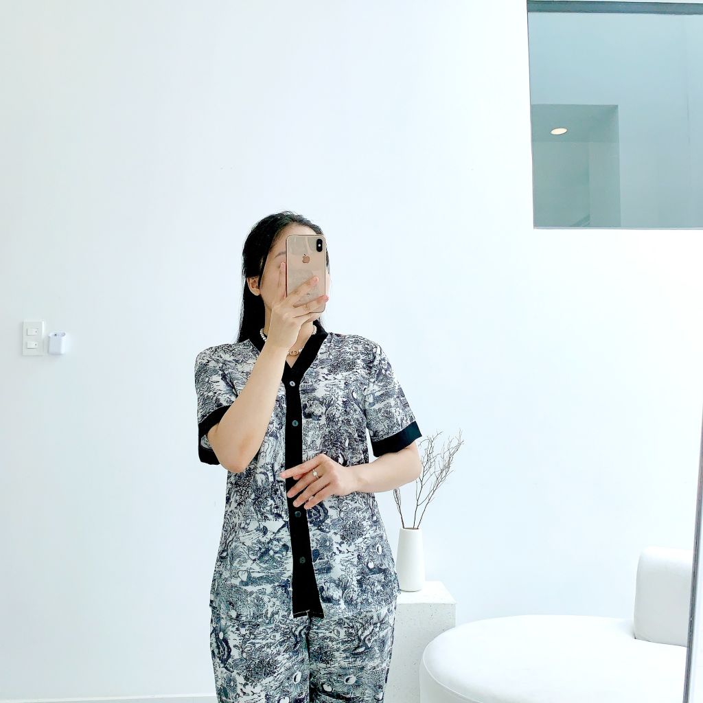Đồ bộ mặc nhà, đồ ngủ, Pijama nữ Lụa TNQL Satino cổ Y - Hailey Black