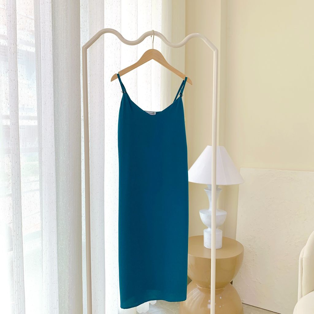 Đầm ngủ lụa 2 dây Ria Mallard Green Dress