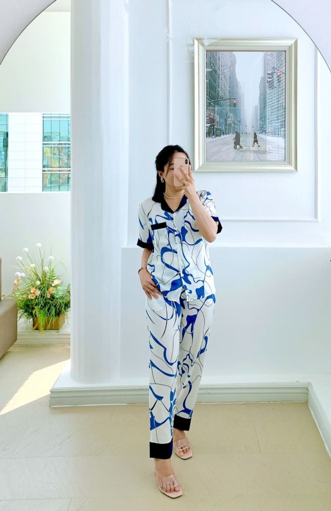 Pijama lụa mango mềm mại, không nhăn Satino TNQD - Wavy Dark Blue