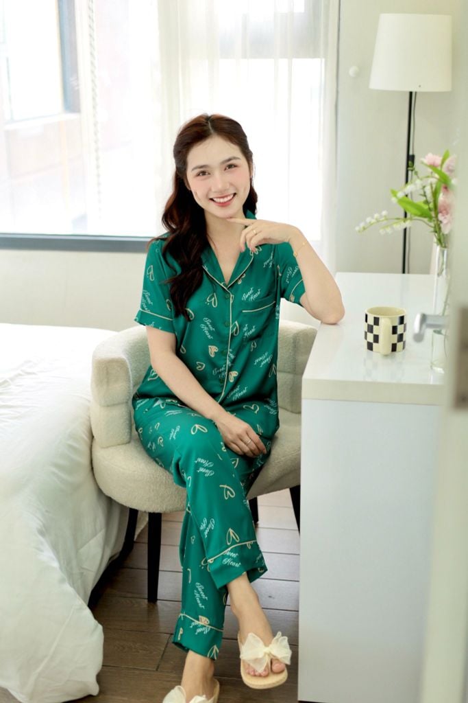 Pijama Lụa latin mềm mại Satino TNQD - Heart Dark Green
