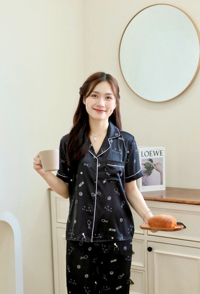 Pijama Lụa latin mềm mại, sang trọng Satino TNQL - Meow Black