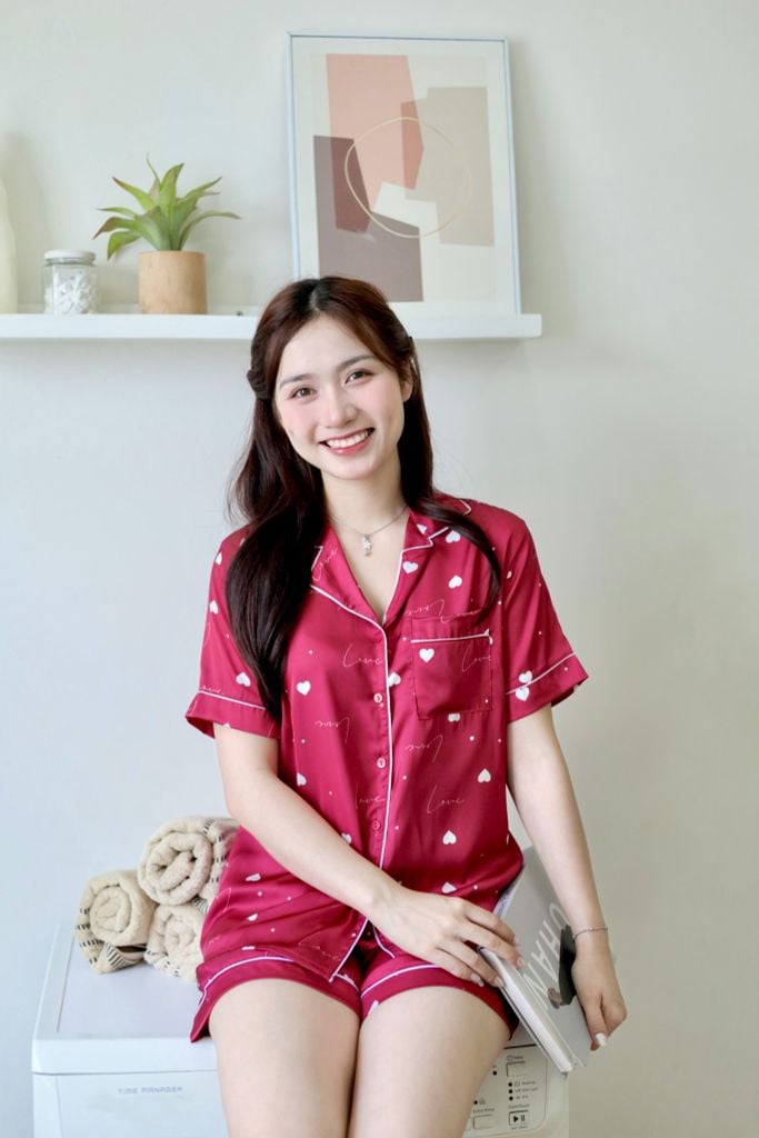Pijama Lụa latin mềm mại, sang trọng Satino TNQN - Love Red Wine