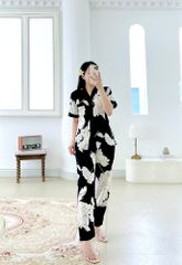 Pijama lụa mango mềm mại, không nhăn Satino TNQD cổ Y- Merzy Black