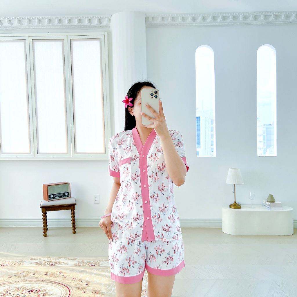 Pijama lụa mango mềm mại, không nhăn Satino TNQN cổ Y - Rita Pink