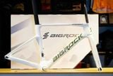  Sườn Bigrock Road Aero Carbon - Màu Trắng 