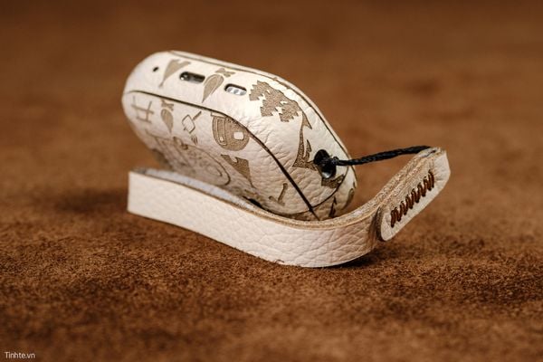  Airpods Pro 2 - Dán da tai nghe 