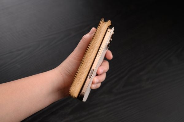  iPhone 16 Series – Bao da ôm 