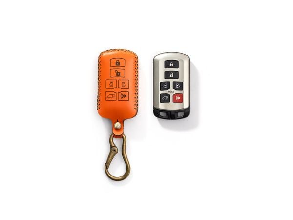  Toyota Siena - Bao da chìa khóa 