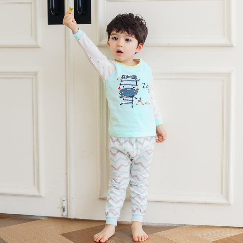Bộ đồ dài cotton mịn bé trai U1058