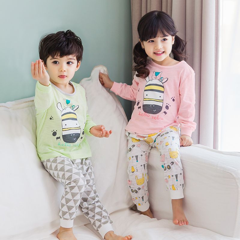 Bộ đồ dài cotton mịn bé gái U1059