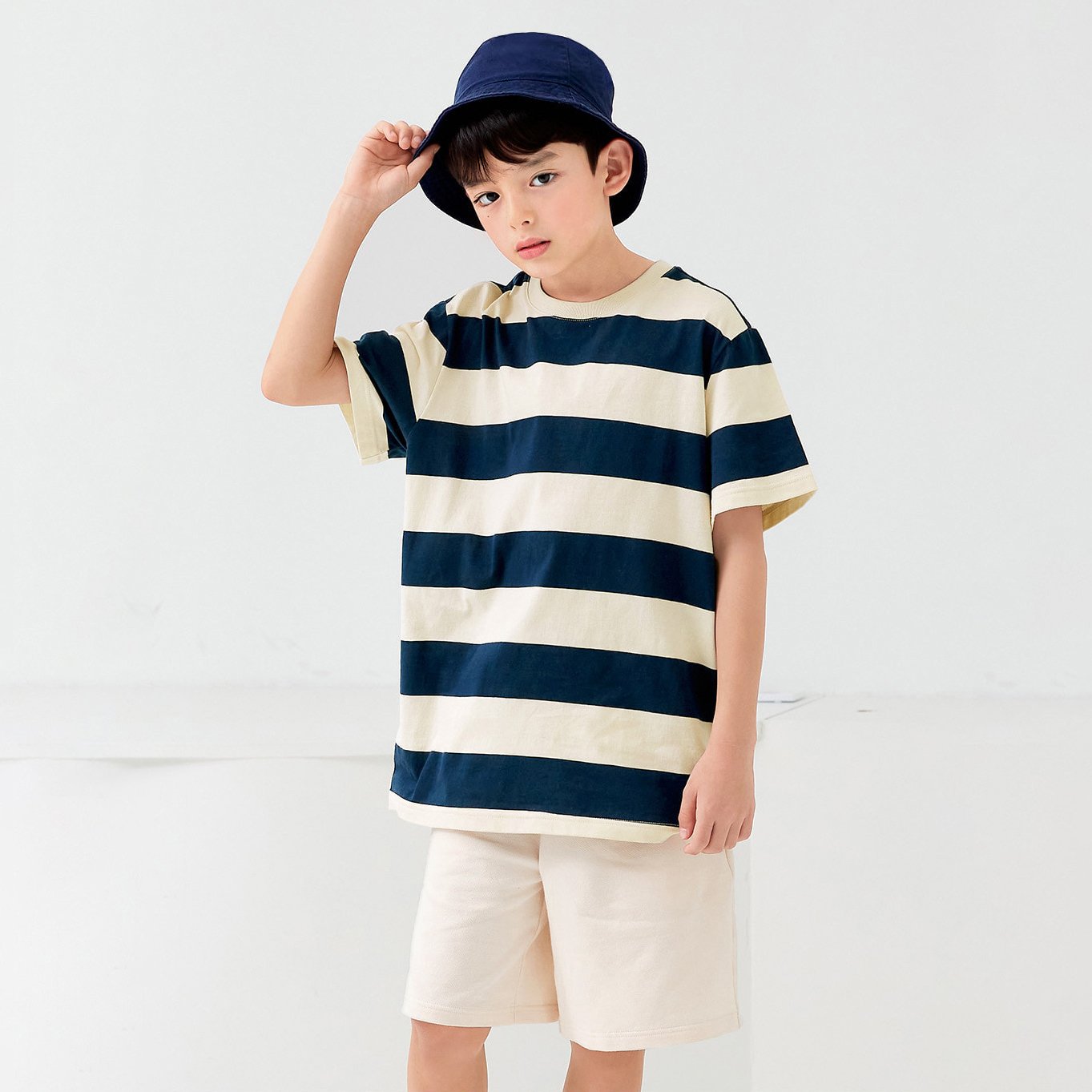 Quần short vải cotton spandex bé trai và bé gái U950C