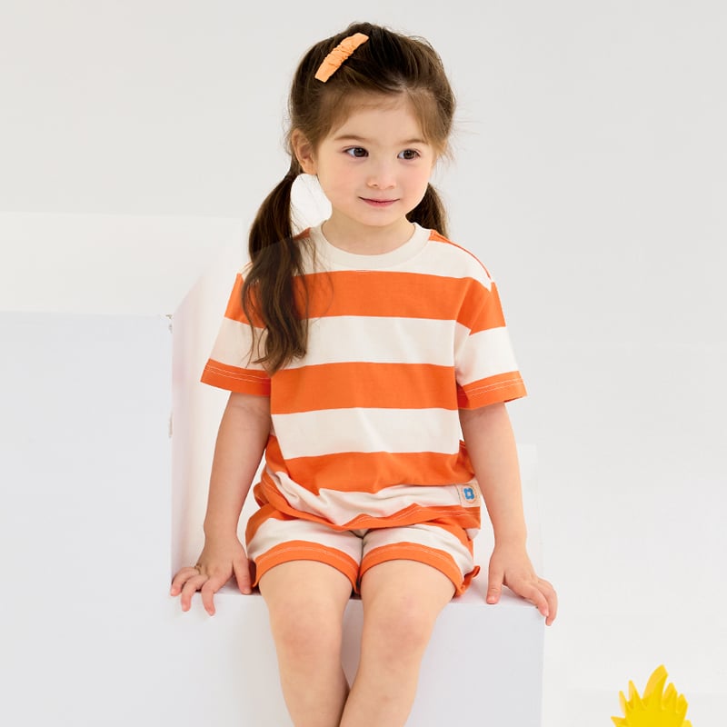 Bộ đồ ngắn cotton mịn bé trai và bé gái U3192