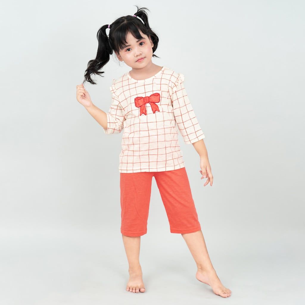 Bộ đồ lửng cotton mịn bé gái U2070