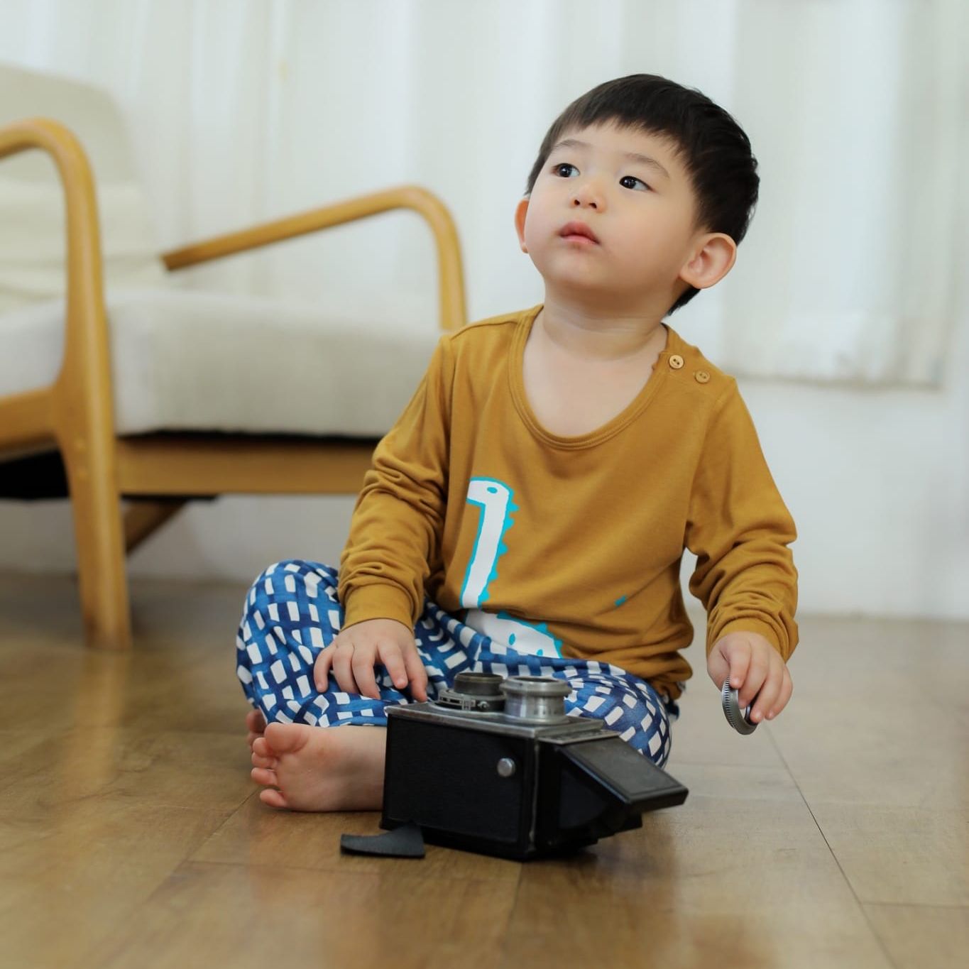 Bộ đồ dài Cool Feel mịn mỏng mát bé trai và bé gái U1180