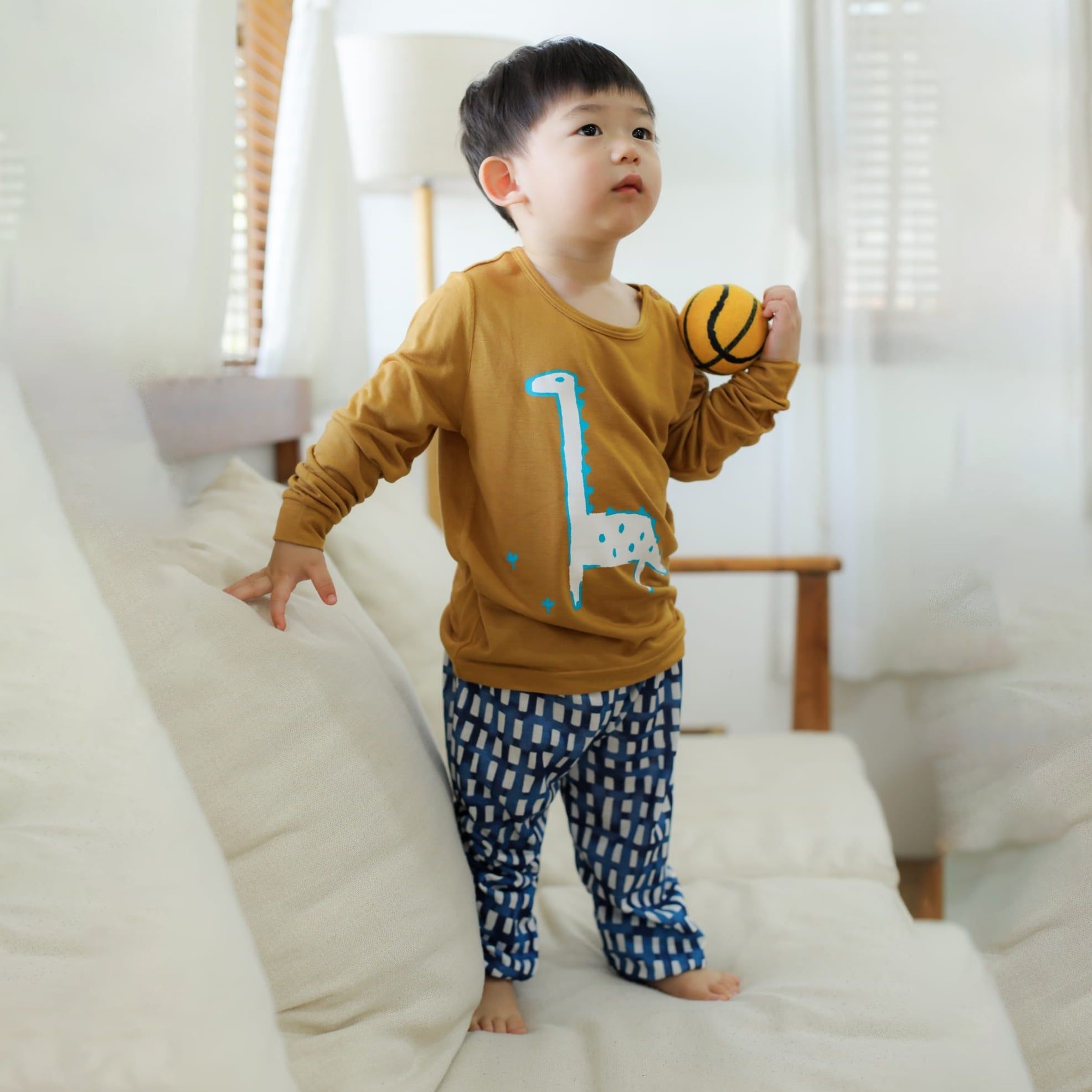 Bộ đồ dài Cool Feel mịn mỏng mát bé trai và bé gái U1180