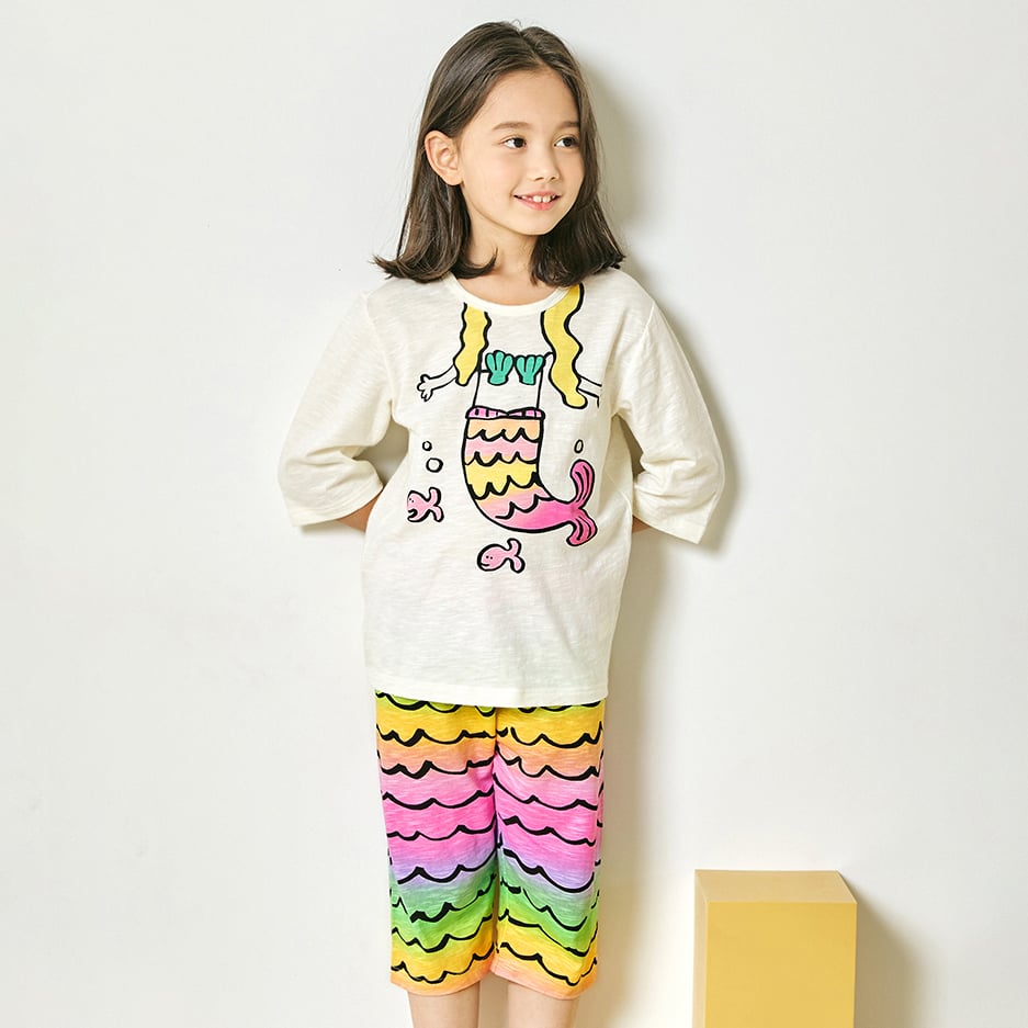 Bộ đồ lửng cotton mịn bé gái U2142
