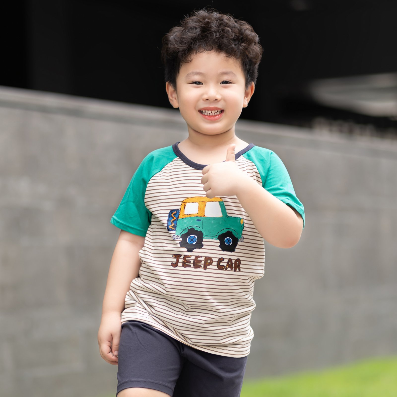 Bộ đồ ngắn cotton mịn bé trai U3106