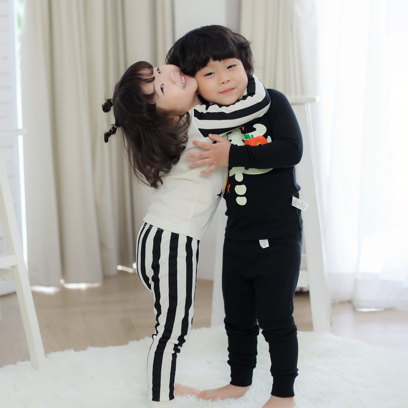 Bộ đồ dài Halloween dáng ôm cotton mịn bé trai và bé gái U1156