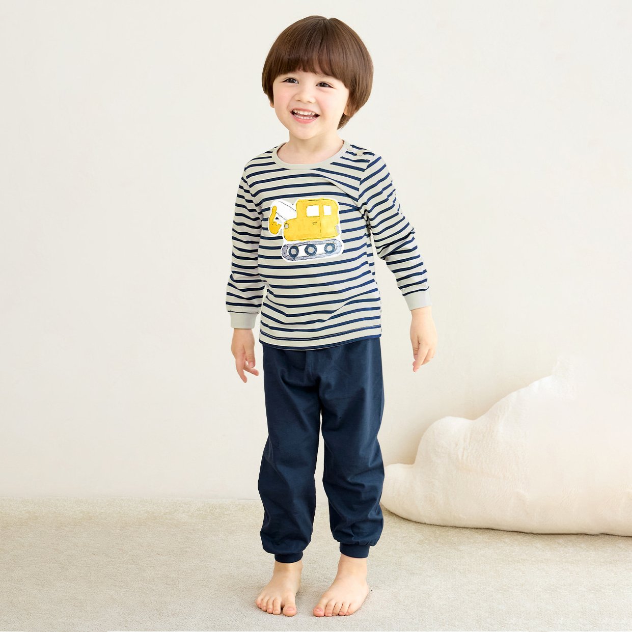 Bộ đồ dài dáng rộng cotton mịn bé trai U1184