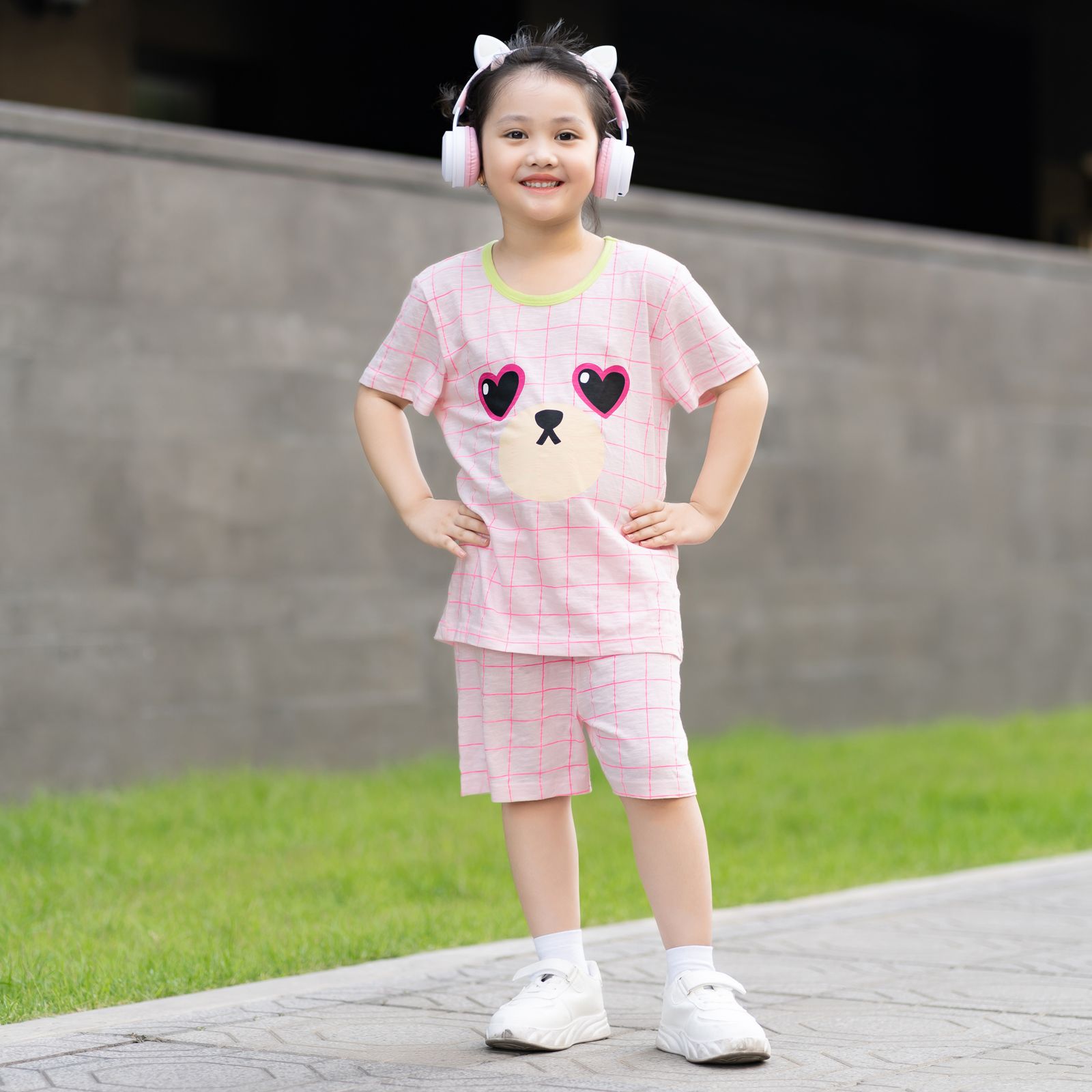 Bộ đồ ngắn cotton mịn bé gái U3053