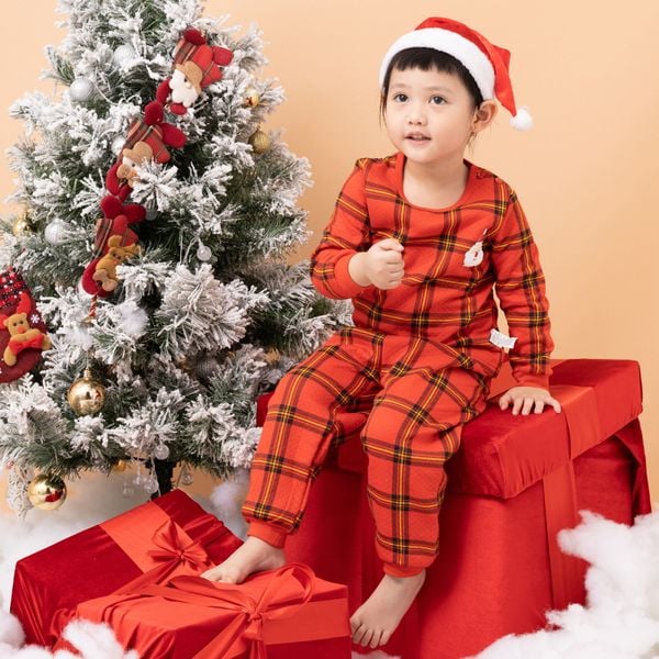 Bộ đồ dài trần bông 3 lớp cho bé trai và bé gái U1170