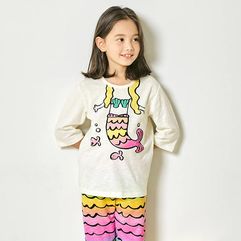 Bộ đồ lửng cotton mịn bé gái U2142