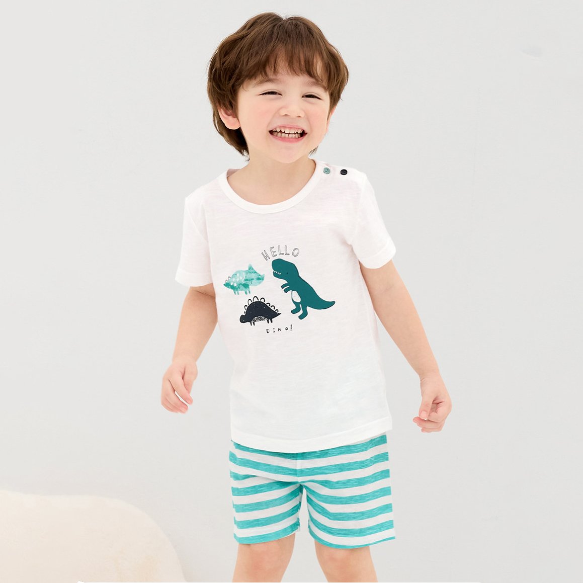 Bộ đồ ngắn cotton mịn bé trai U3201