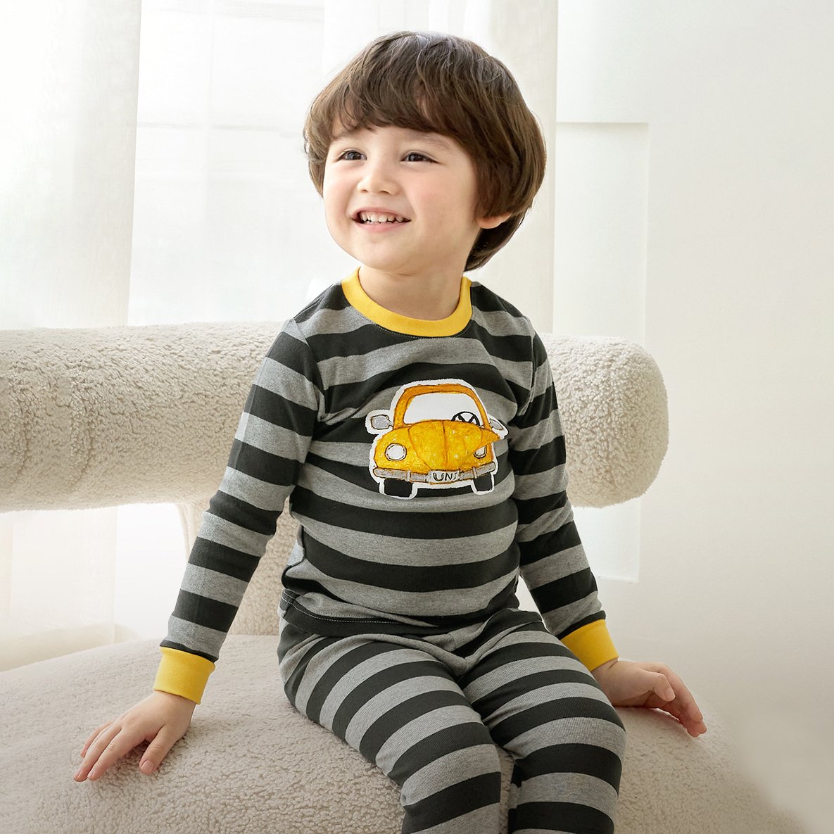 Bộ đồ dài dáng ôm cotton mịn bé trai U1200