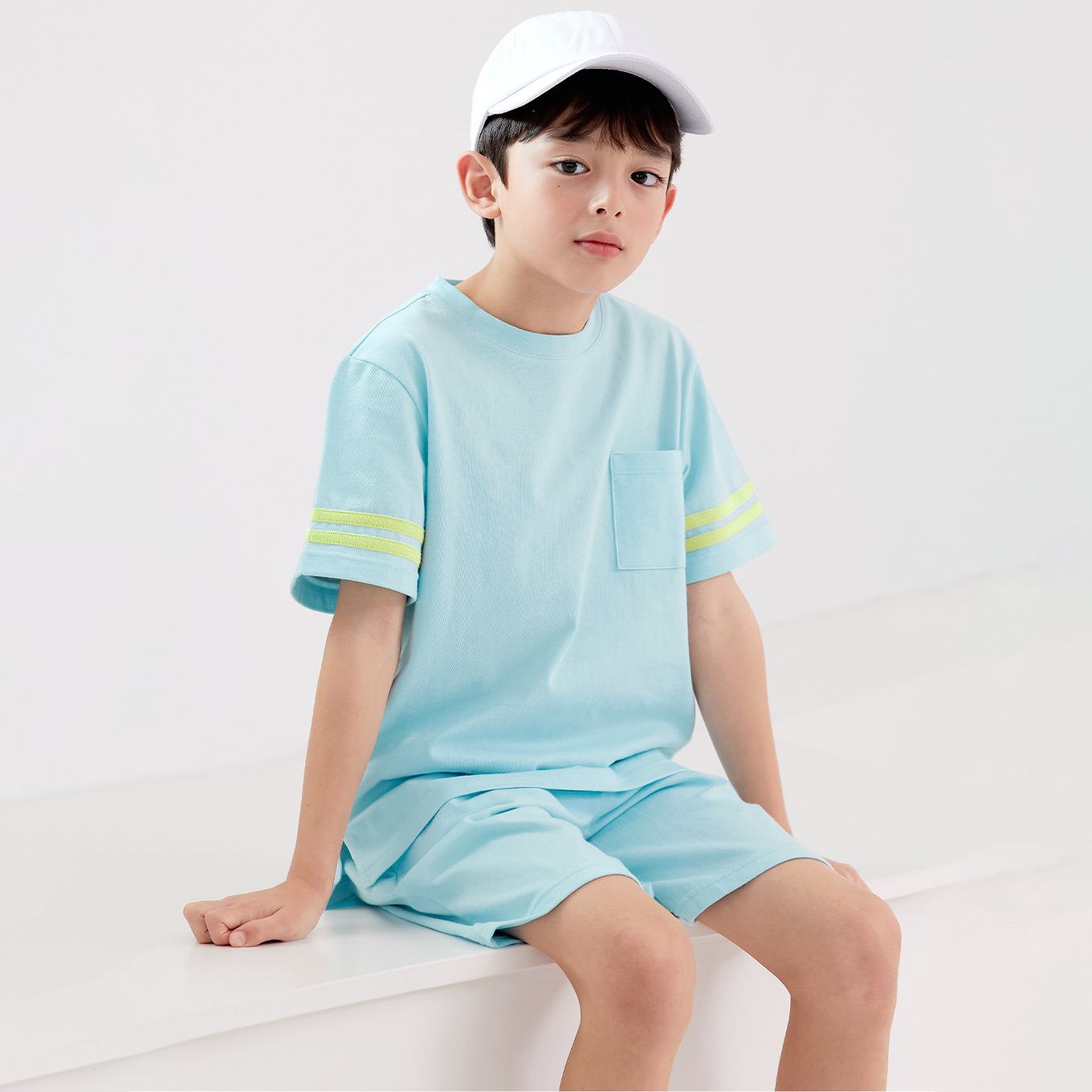 Bộ đồ ngắn cotton mịn bé trai và bé gái U3156