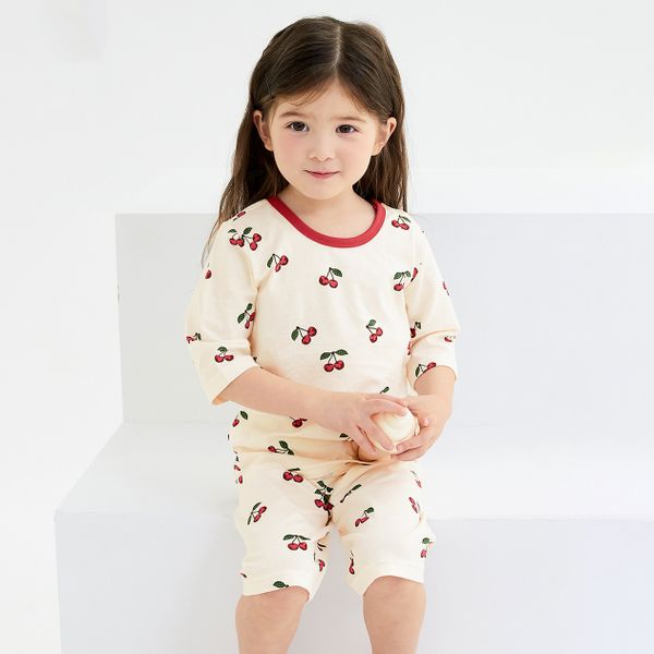 Bộ đồ lửng cotton mịn bé gái U2157