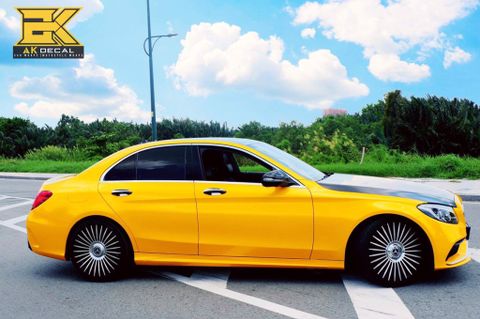 MERCEDES AMG C63 - 01 WRAP YELLOW