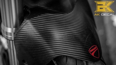 DUCATI MONSTER - 004 wrap black carbon