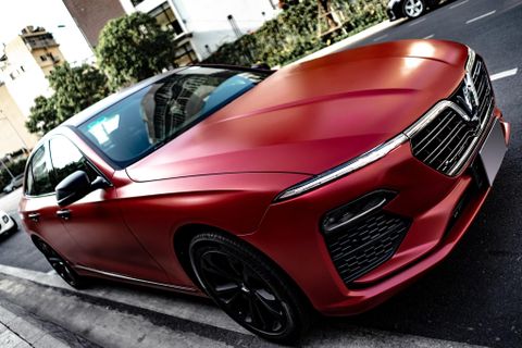 Vinfast Lux A2.0 - 04 WRAP RED MATTE SATIN