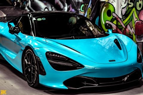 MCLAREN 720S - 01 WRAP BLUE Magic Gold Sky