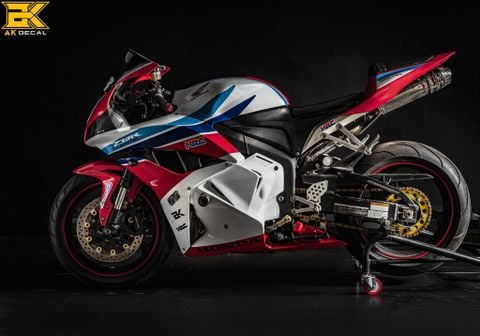 HonDa CBR 600RR date 2018 màu dỏ dòng xe thể thao 2banhvn #38 HonDa CBR 600RR date 2018 màu dỏ dòng xe thể thao 2banhvn
