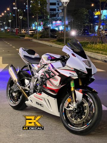 HONDA CBR 1000RRR - 120423