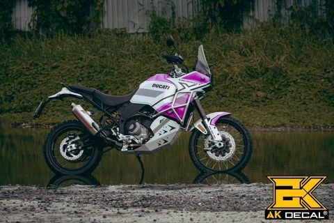 DUCATI DESERT X - 9824