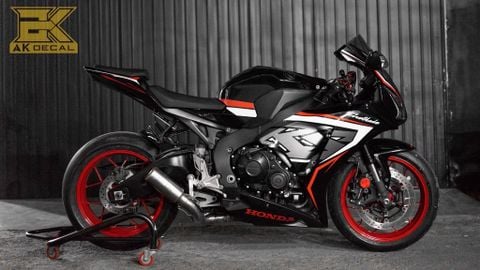 HONDA CBR 1000RR - 16