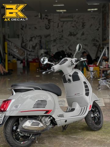 PIAGGIO VESPA GTS 300 - 110822 wrap grey