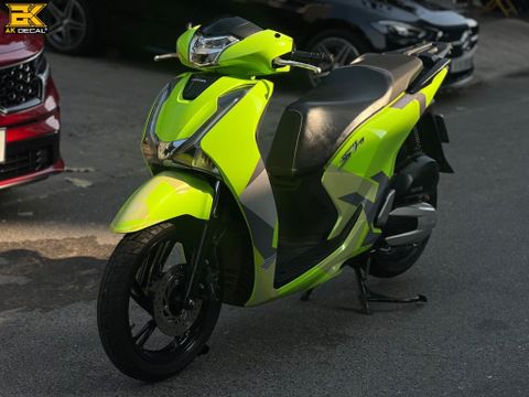 HONDA SH - 040224 wrap green